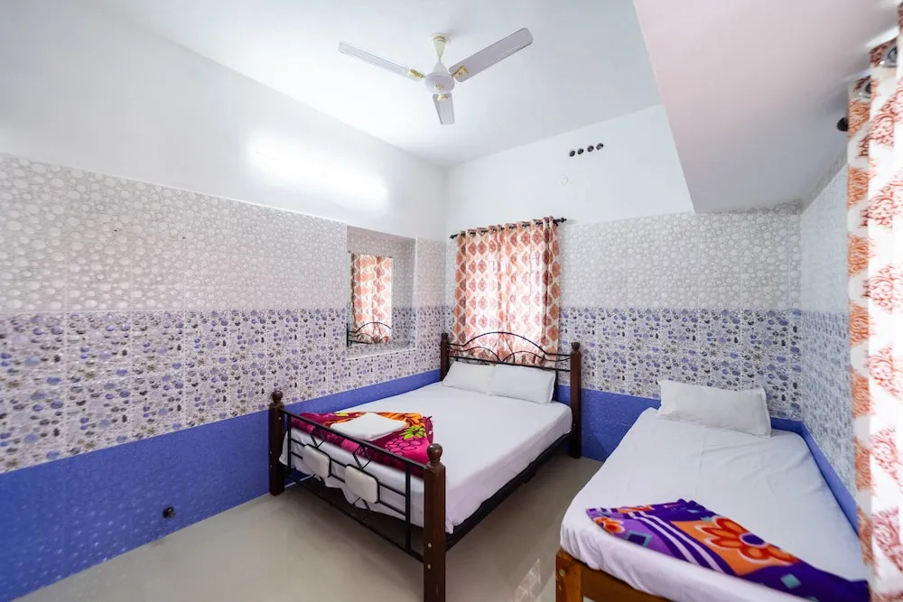 Sri Nandha Luxury Comforts