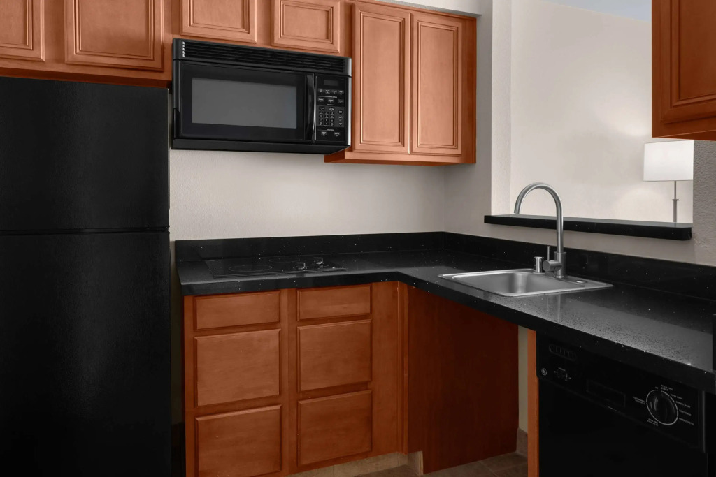 Larkspur Landing Extended Stay Suites Roseville