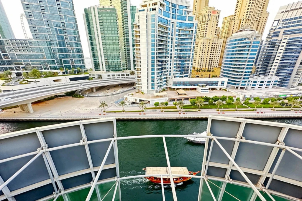 Квартира 7th Floor Sea & Canal View 1BR Near Beach