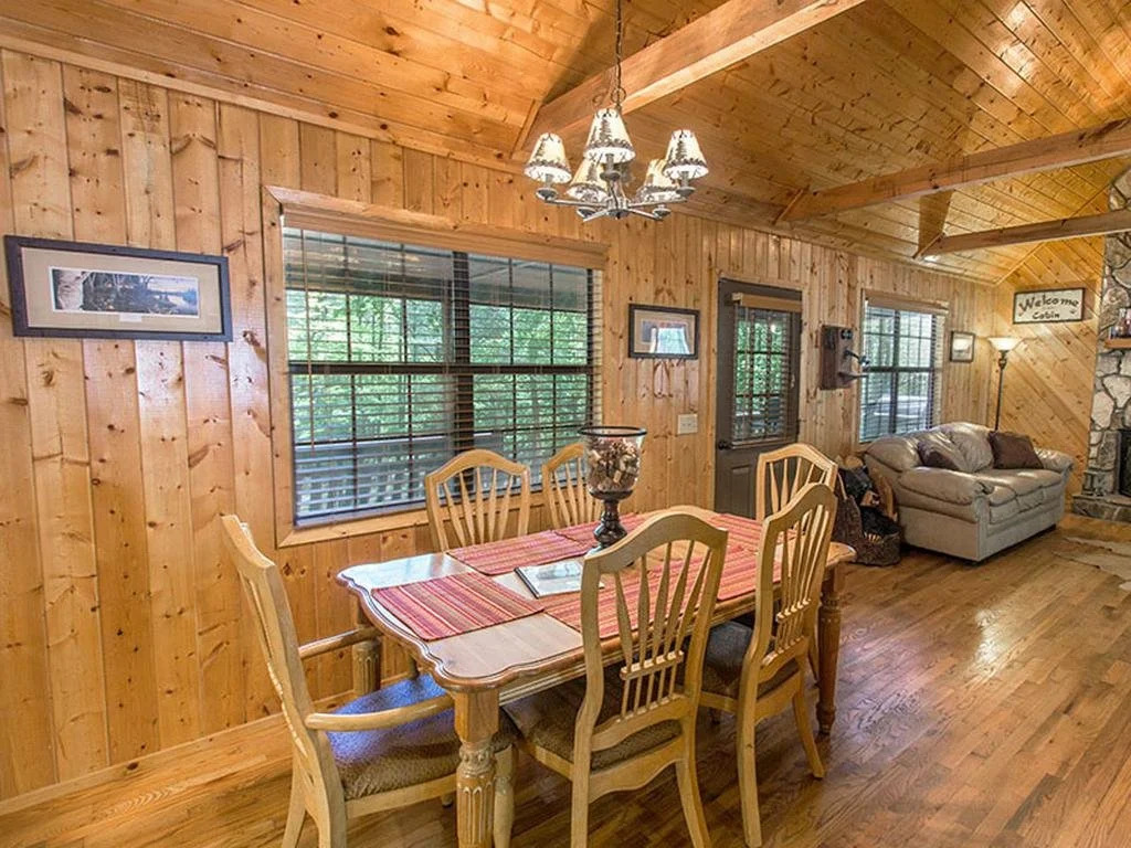 Bearadise Retreat Cabin