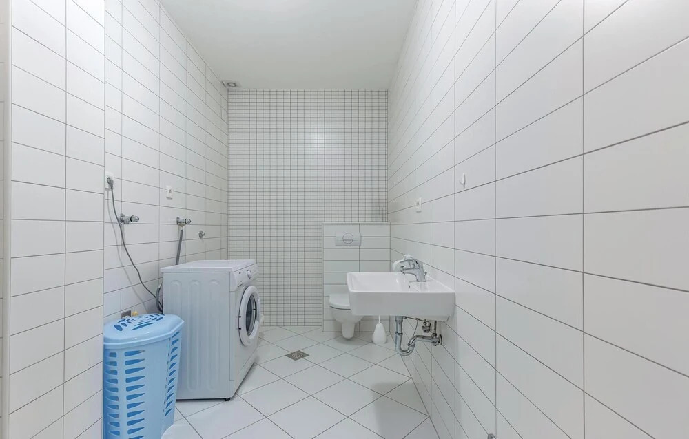 Stunning Home in Crikvenica With Wifi and 4 Bedrooms