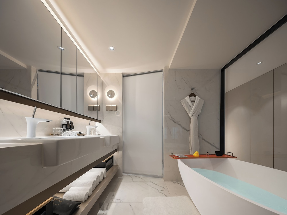 SEYA Serviced Apartment