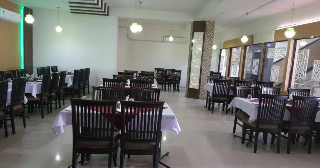 Hotel Abhay Palace