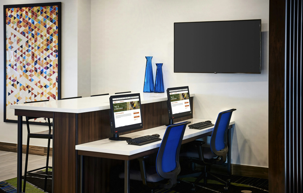Holiday Inn Express - Sarnia - Point Edward by IHG