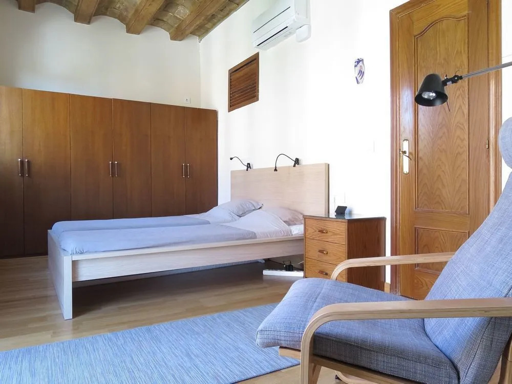 Avenida Apartments Ramon Turro