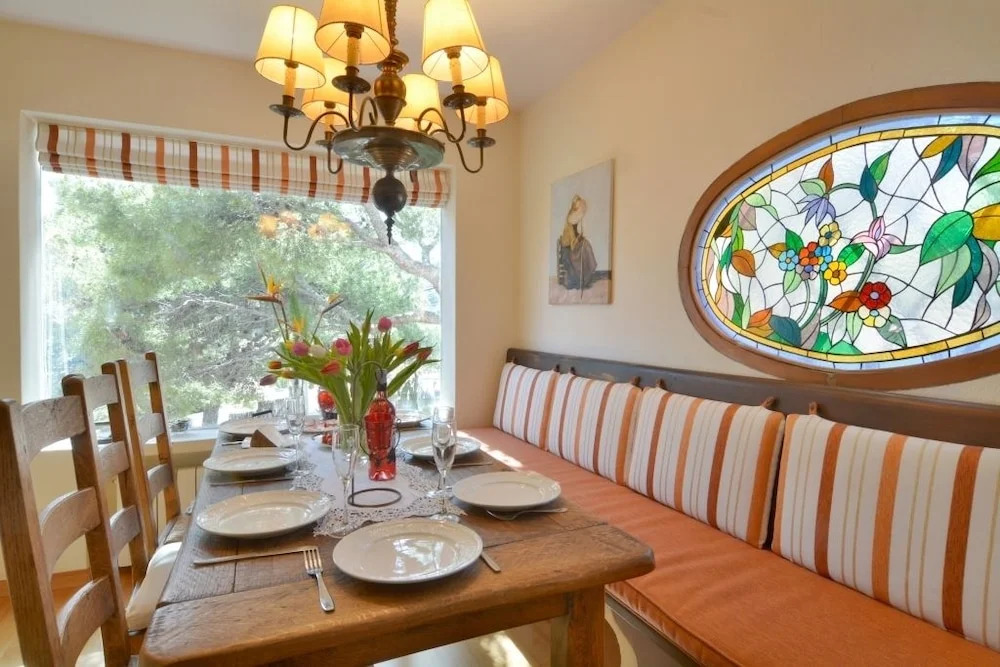 Villa with incredible sea views and pool Up To 7
