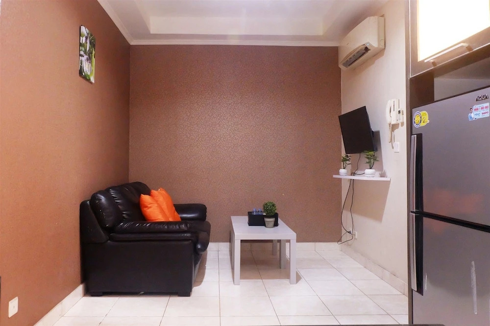 Penthouse Level Apartment At Mall Of Indonesia (MOI) Gading