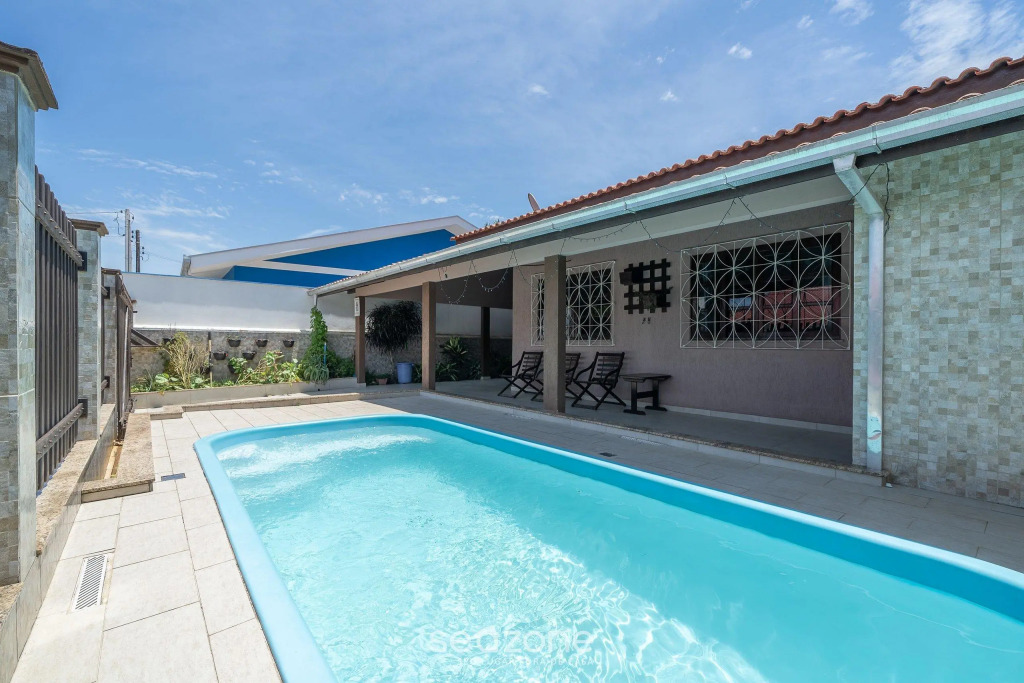 Casa com piscina