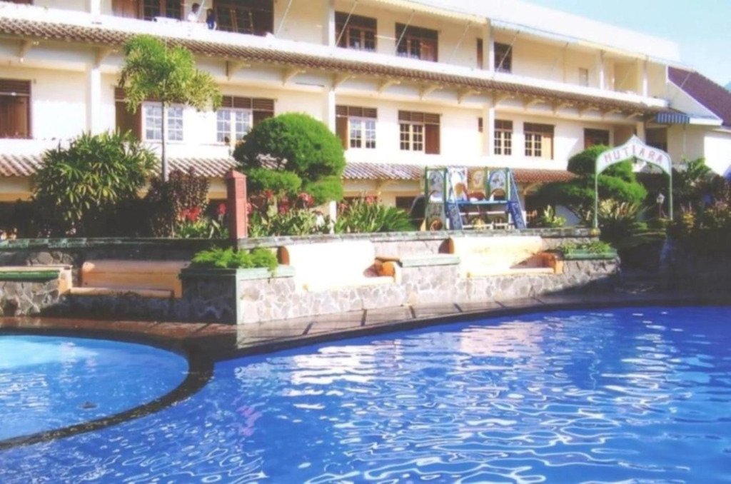 Hotel Mutiara Baru