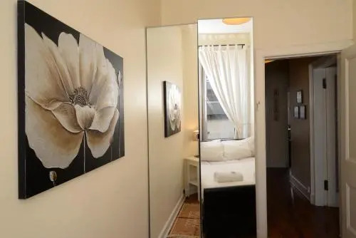 Pitt Street Apartments
