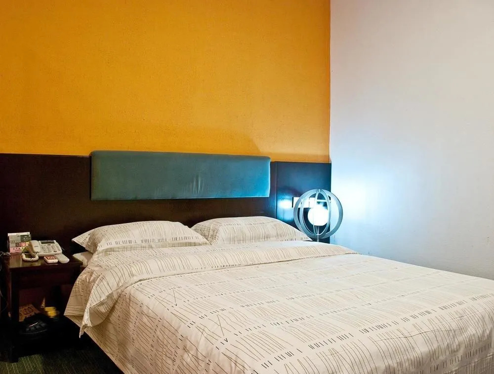 E JEA Hotel