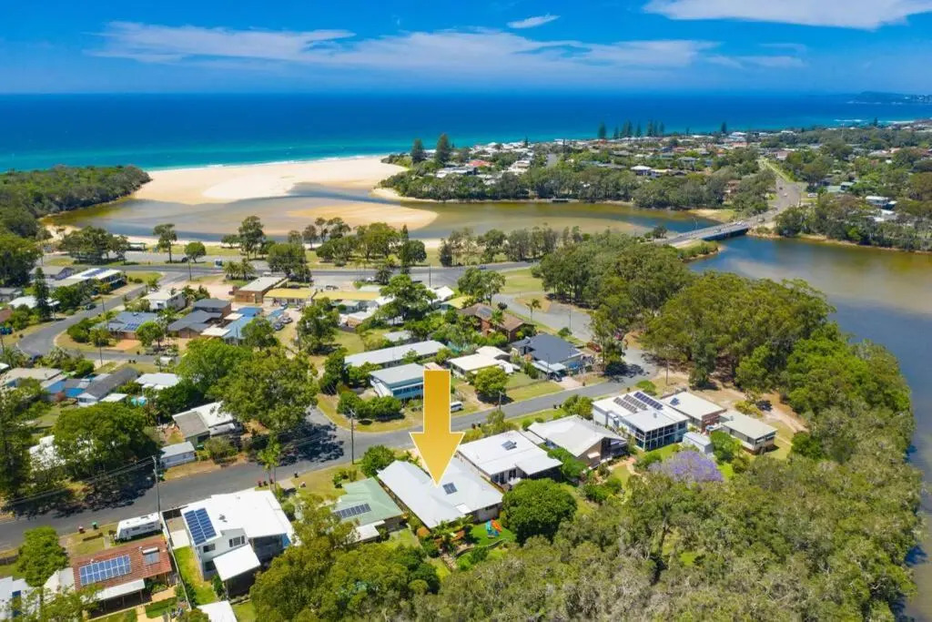 Lakehouse10 - private lake access, beach, shops