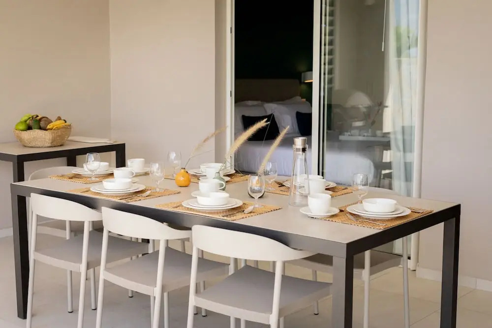 Eden Roc Villas