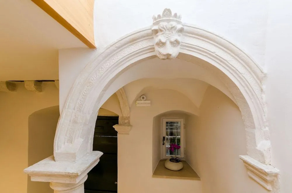 Leonarda Baroque House - Old Town