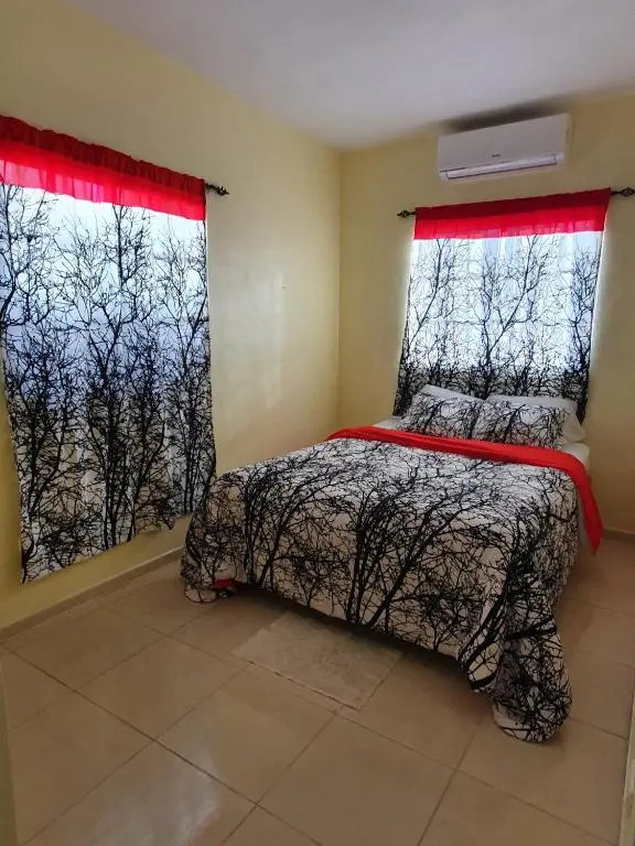 Quiet And Family Apt 4 Minutes From The Airport