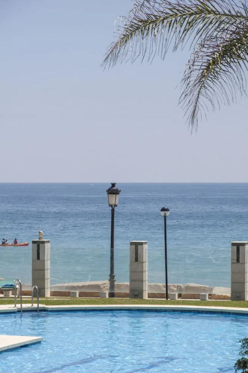 Coral Beach Aparthotel