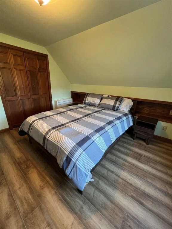 Brandy Pond Overlook Limit 14 4 Bedroom Home by RedAwning