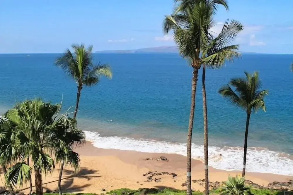 Kamaole Nalu, #604^ 2 Bedroom Condo by RedAwning