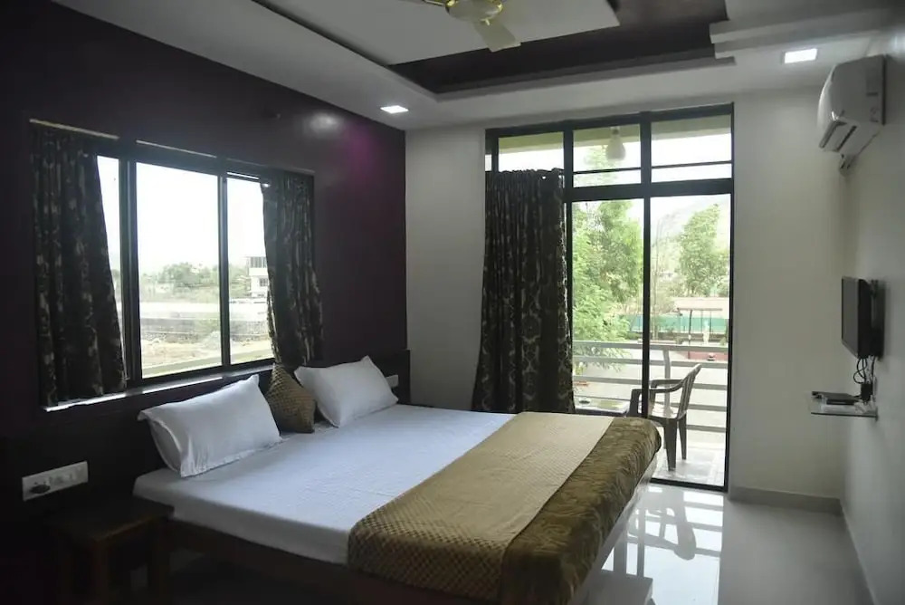 Royal Hills Resort