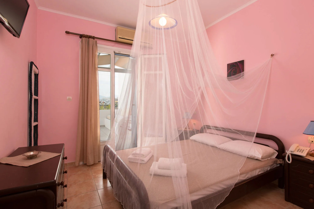Vira Vivere Houses