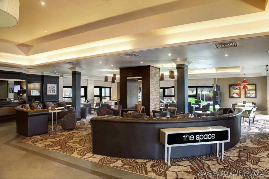 DoubleTree by Hilton Edinburgh Airport