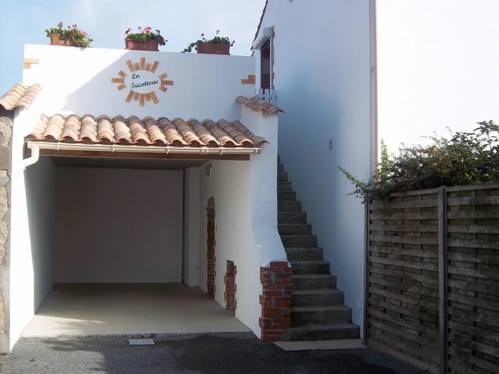 Apartment With 2 Bedrooms in L'aiguillon-sur-vie, With Furnished Terrace and Wifi - 10 km From the Beach