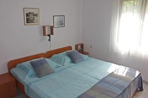 Apartments Piškera