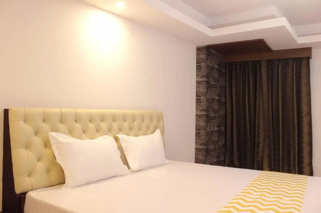FabHotel Blueberry Hauz Khas