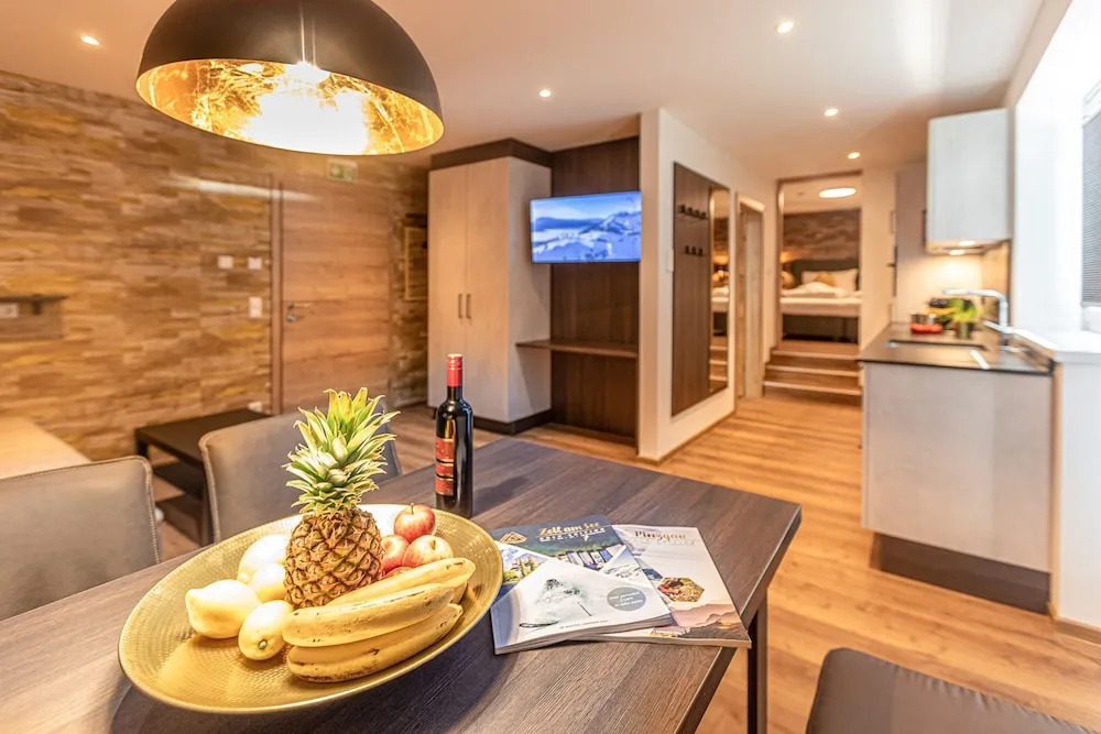 Tevini Boutique Suites - Apartment Water