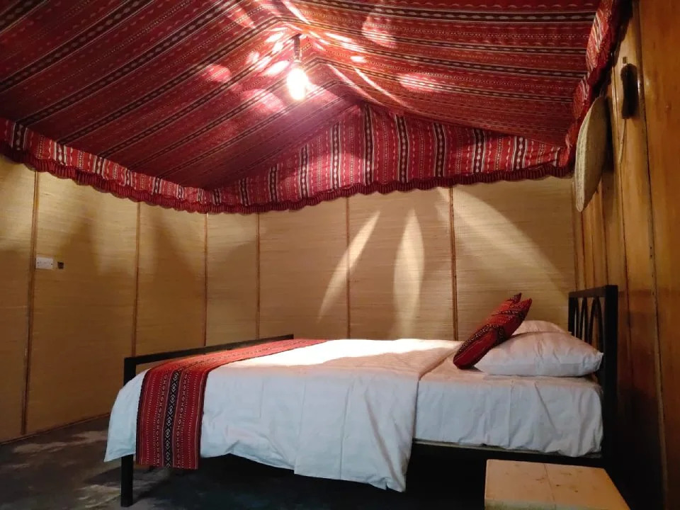 Отель Sama Al Areesh Desert Camp