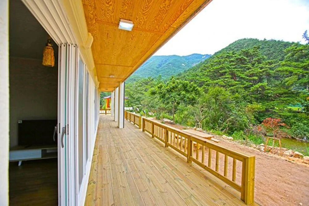 Sangju Sogli Mountain Munjangdae Pension