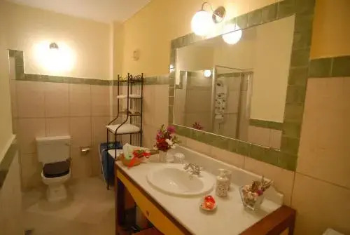 Oliviero Villas