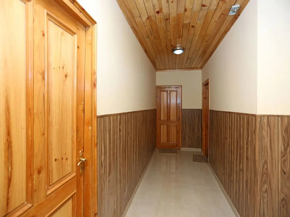 OYO 9483 Himalayan Ecstacy Cottages