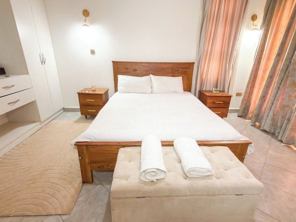 Constatia Homes