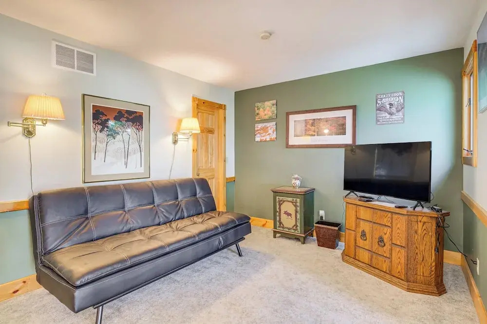 Near Beach Access: Torch Lake Cabin Retreat!