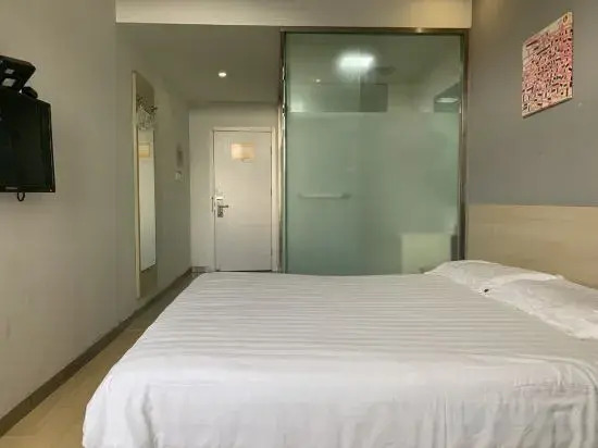 The Peach Blossom Island Hotel in OYO Danyang