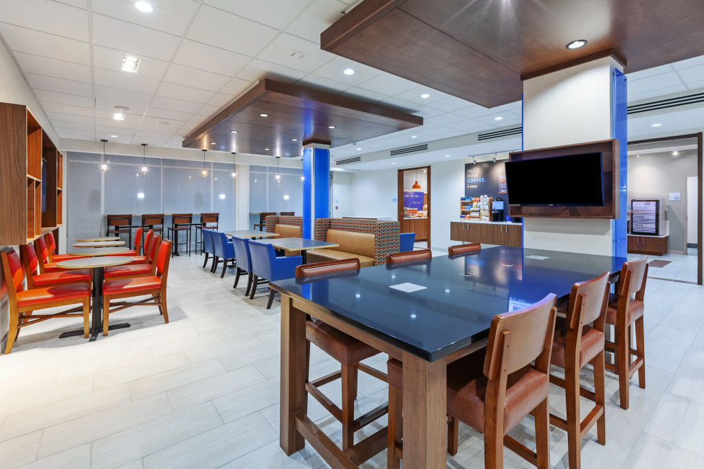 Holiday Inn Express & Suites - Tulsa Northeast - Owasso by IHG