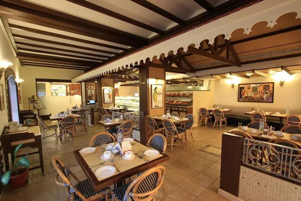 Hotel Aajura