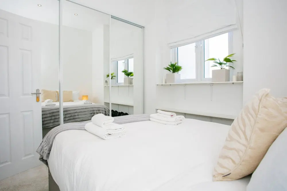 New Paddington Apartment Next to Hyde Park