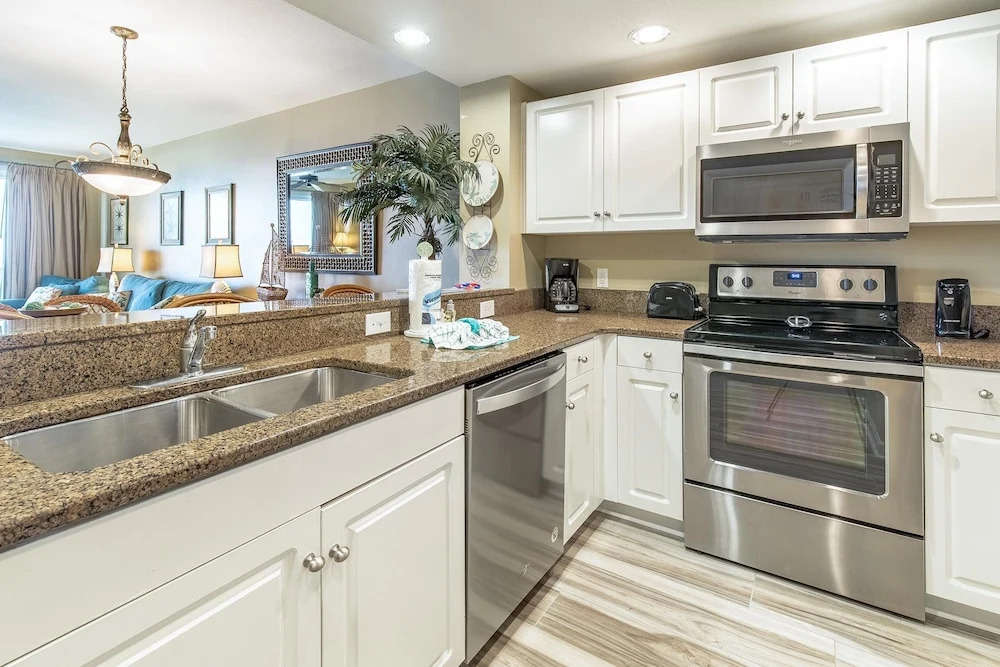Sterling Shores 818