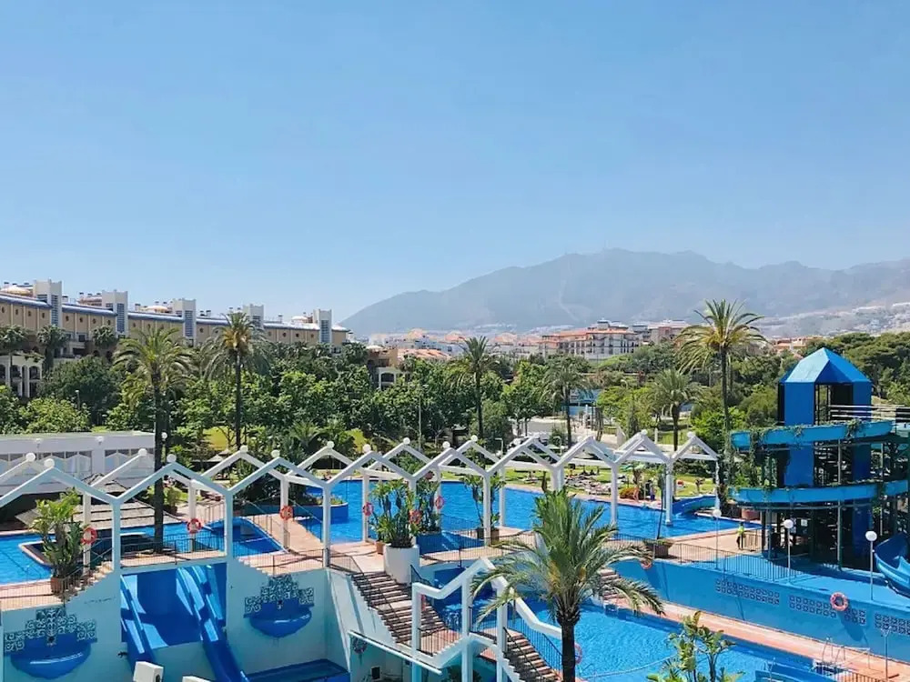 Belvilla by OYO Apartamento Benal Beach