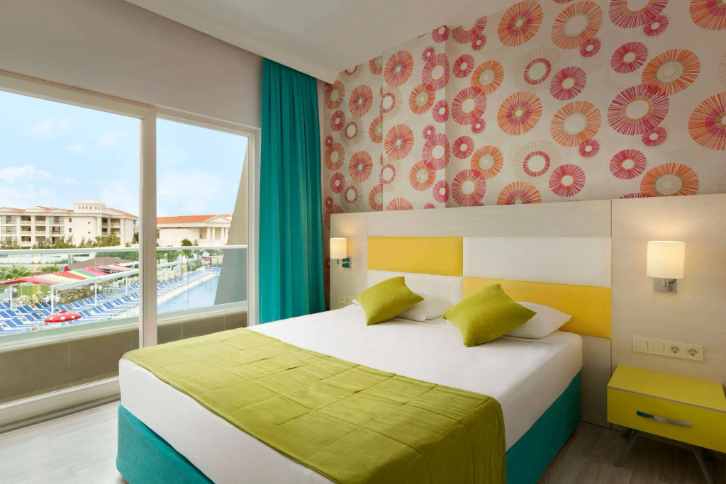 Ramada Resort Side