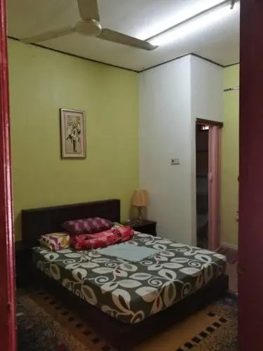 Beachland Guesthouse