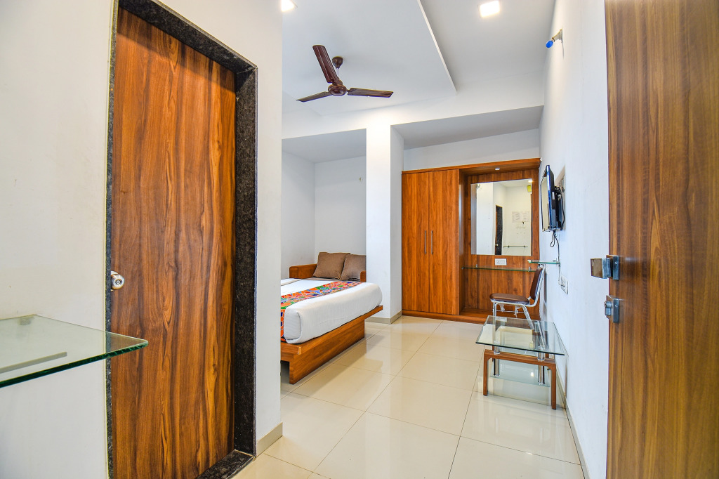 Super Hotel O Nashik Road Formerly The Address Hotel