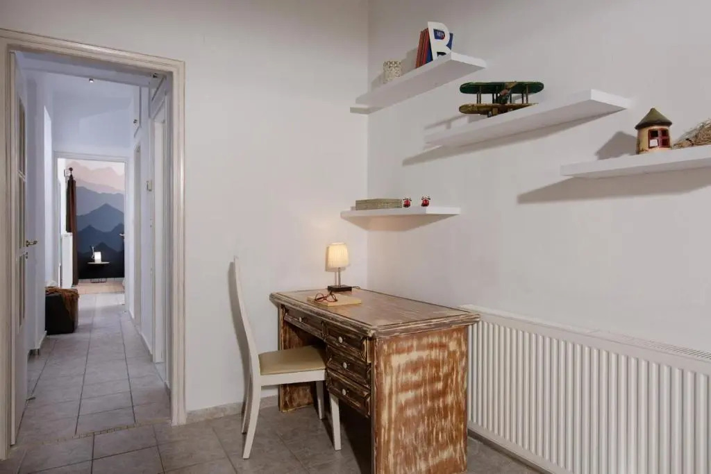 Bright and stylish 3 bedroom apartment