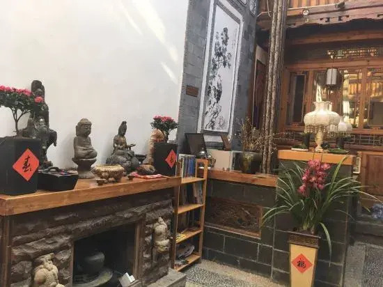 Henglu Inn