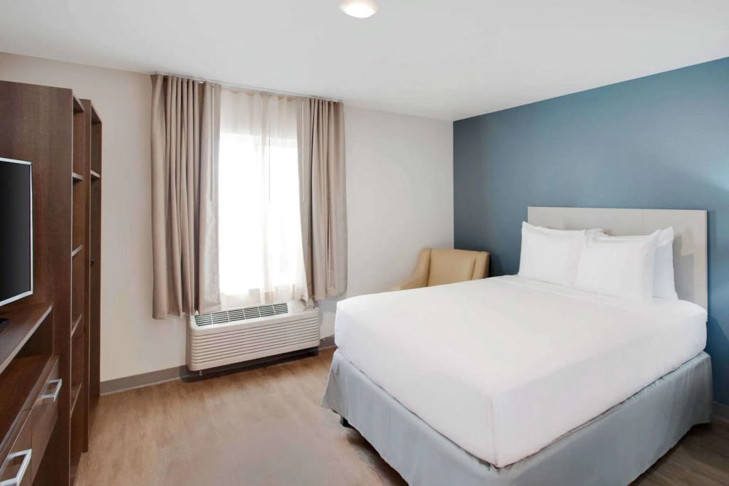 WoodSpring Suites Plano - North Dallas