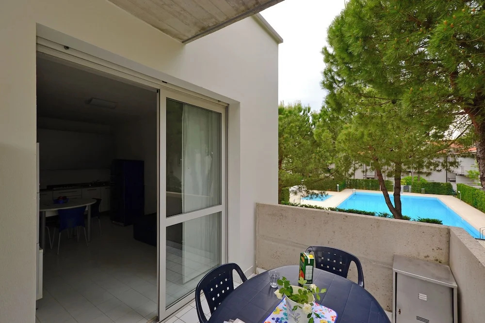 Two Level Flat With Balcony