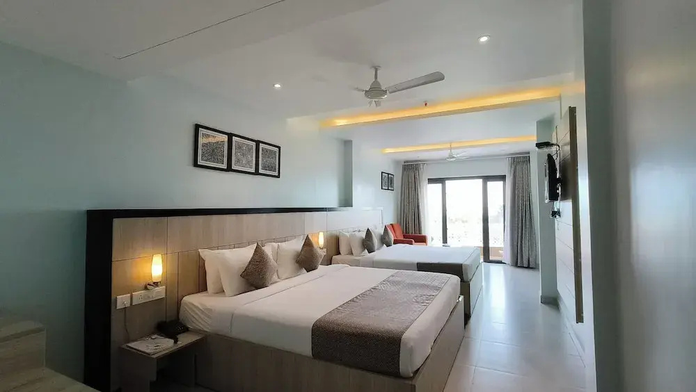 Vbrance - Luxury Boutique Hotel