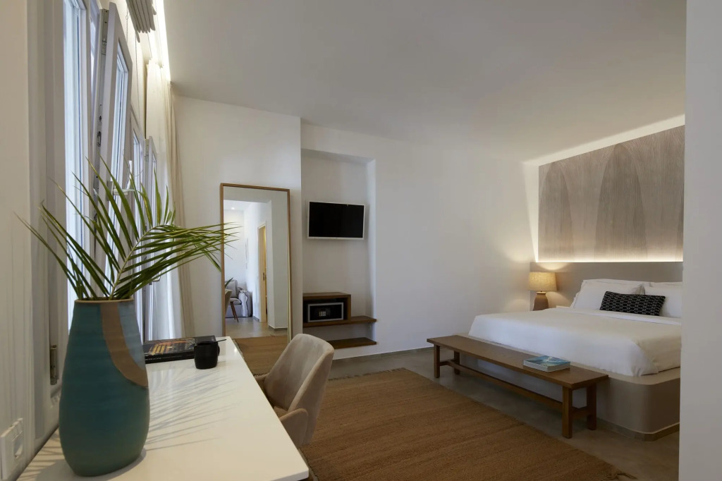 Orabel Suites Santorini